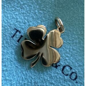 Tiffany & Co 18k Gold Lucky Clover Four Leaf Charm Pendant For Necklace Bracelet